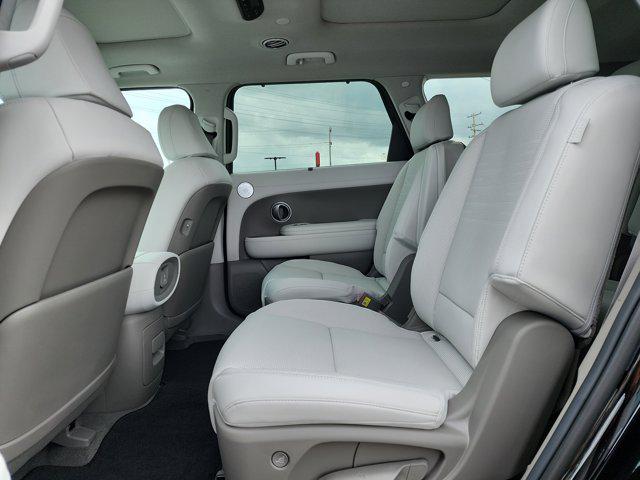 2026 Hyundai Palisade Limited - Photo 6