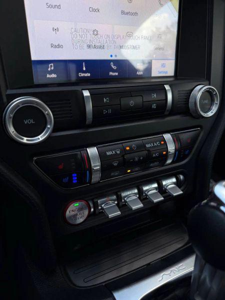 2022 Ford Mustang EcoBoost Premium Fastback