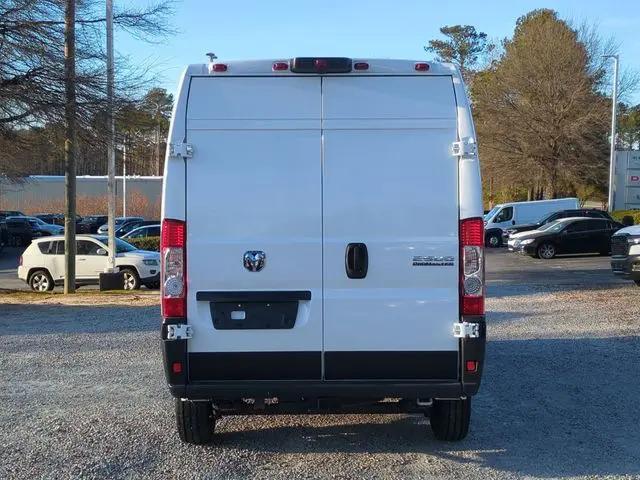 2026 Ram ProMaster Window Van Tradesman