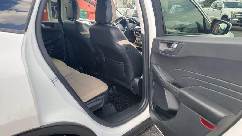 2021 Ford Escape SEL