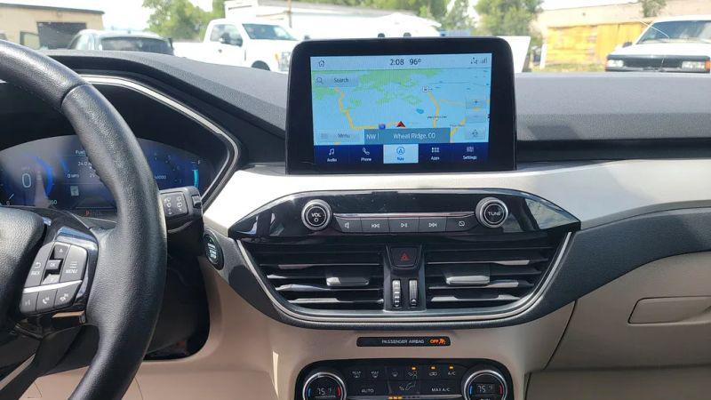 2021 Ford Escape SEL