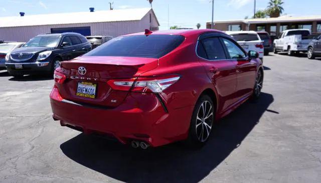 2020 Toyota Camry SE