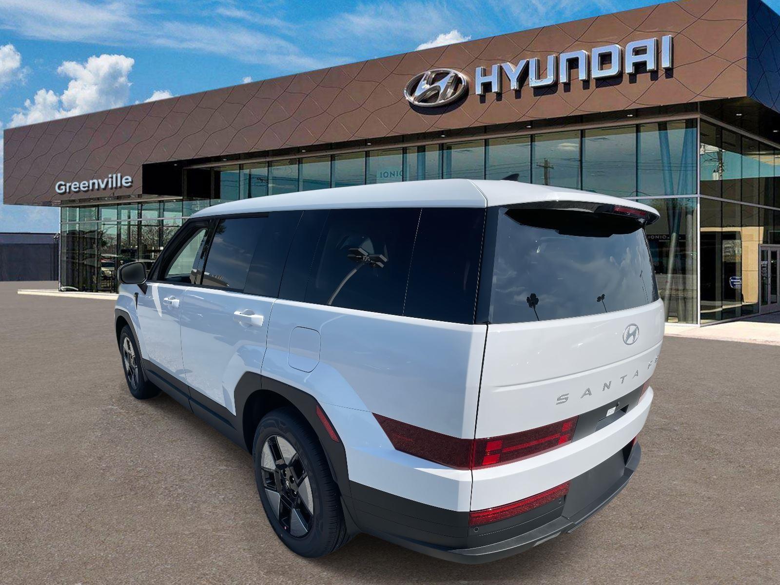 2026 Hyundai Santa Fe SE - Photo 5