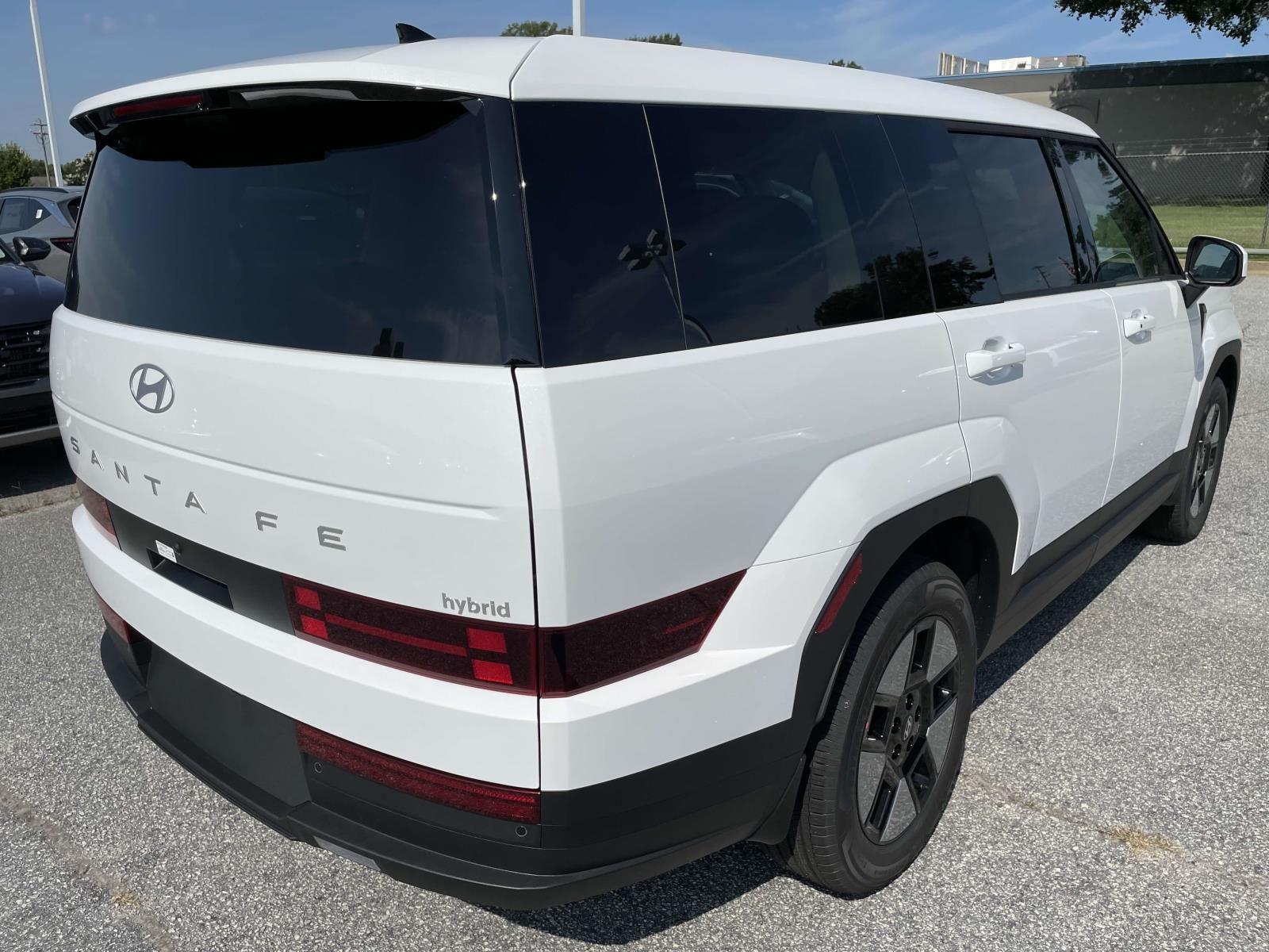 2026 Hyundai Santa Fe SE - Photo 7