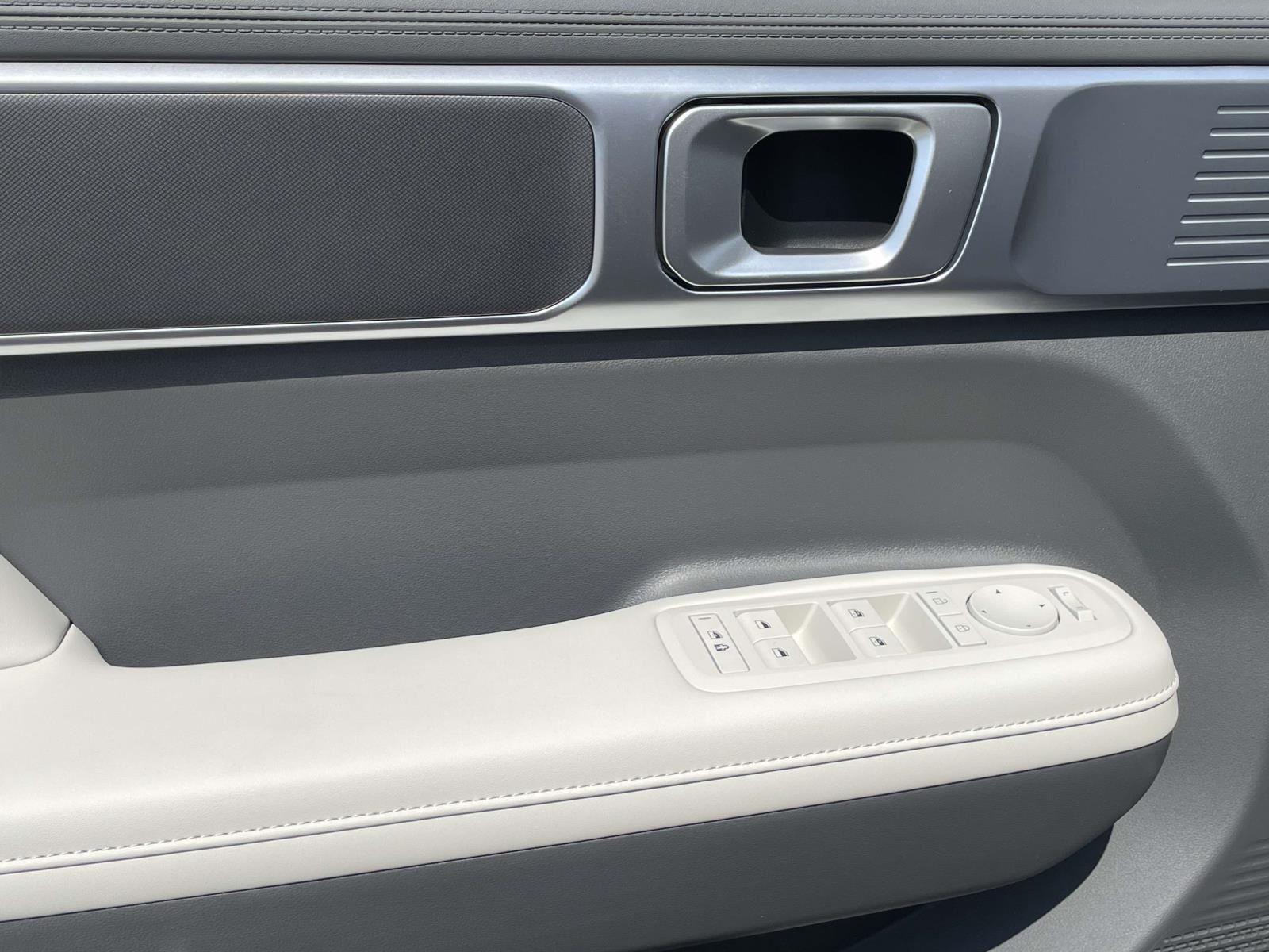 2026 Hyundai Santa Fe SEL - Photo 15