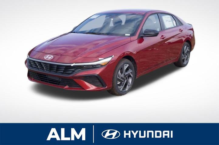 2025 Hyundai Elantra SEL's photo