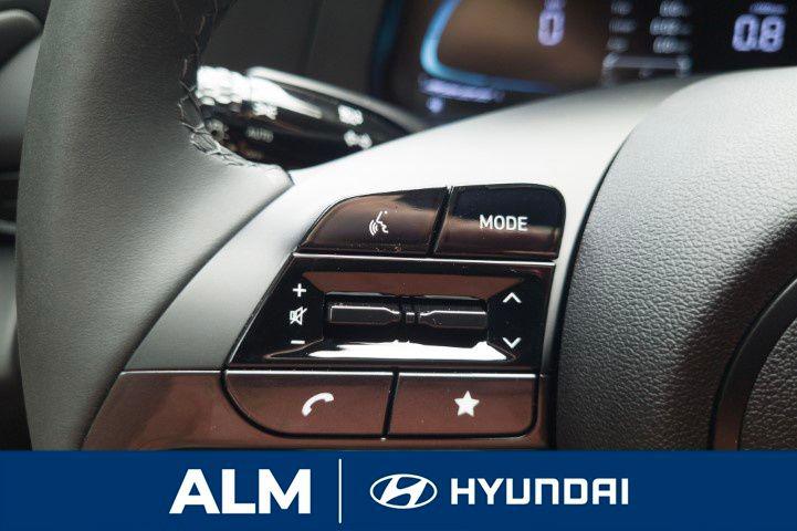 2025 Hyundai Elantra SEL Sport photo 19