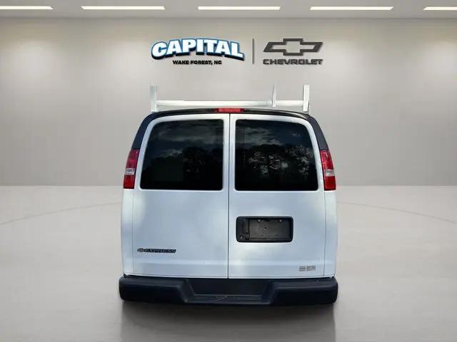 2025 Chevrolet Express Cargo Van RWD 2500 Regular Wheelbase WT