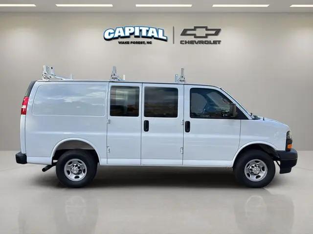 2025 Chevrolet Express Cargo Van RWD 2500 Regular Wheelbase WT