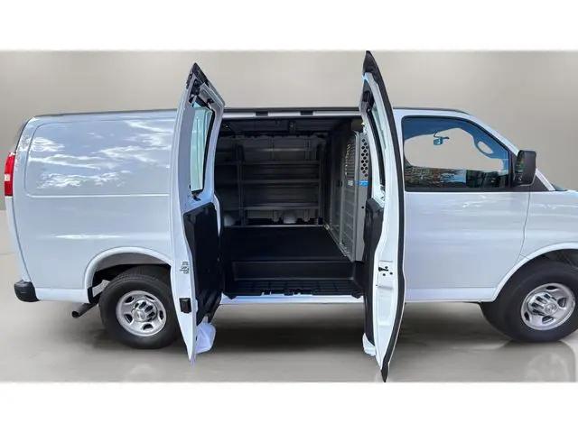 2025 Chevrolet Express Cargo Van RWD 2500 Regular Wheelbase WT