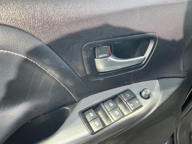 2017 Toyota Sienna SE 8 Passenger