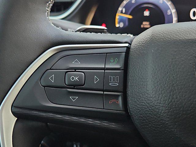 2025 Jeep Grand Cherokee Laredo X 4x4