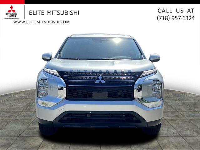 2024 Mitsubishi Outlander ES 2.5 S-AWC