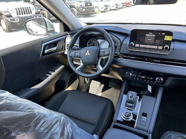 2024 Mitsubishi Outlander ES 2.5 S-AWC