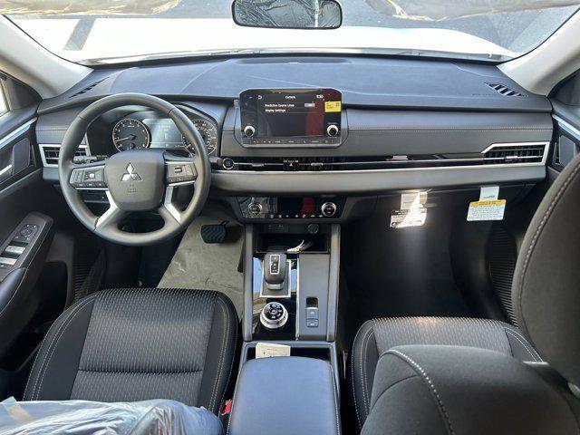 2024 Mitsubishi Outlander ES 2.5 S-AWC