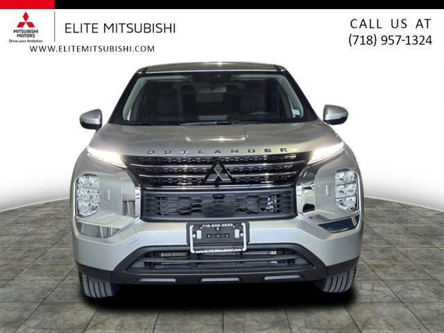 2024 Mitsubishi Outlander ES 2.5 S-AWC