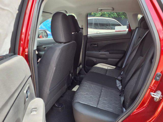 2025 Mitsubishi Outlander Sport 2.0 ES