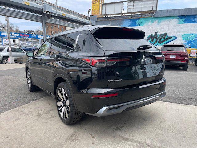 2025 Mitsubishi Outlander PLATINUM EDITION 2.5 S-AWC