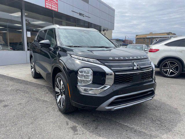 2025 Mitsubishi Outlander PLATINUM EDITION 2.5 S-AWC