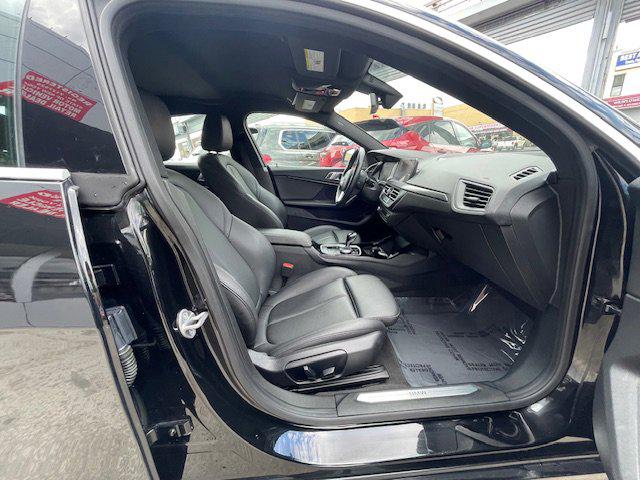 2022 BMW Coupe i sDrive