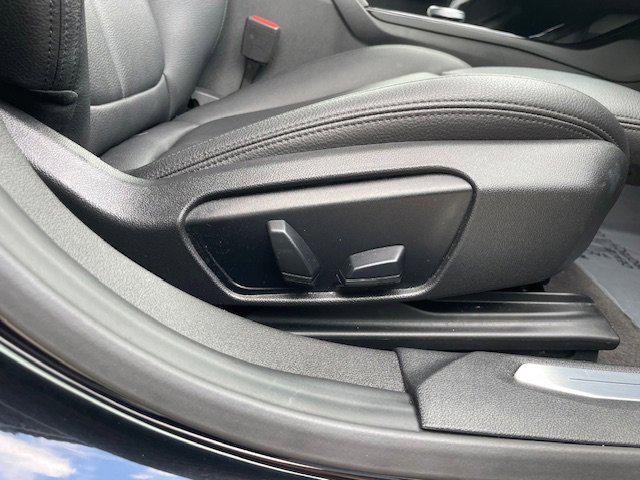 2022 BMW Coupe i sDrive