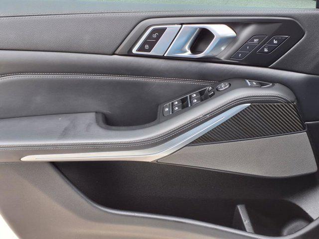 2022 BMW X5 M50i