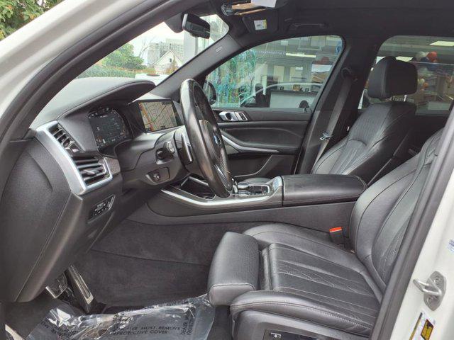 2022 BMW X5 M50i