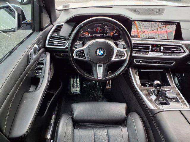 2022 BMW X5 M50i