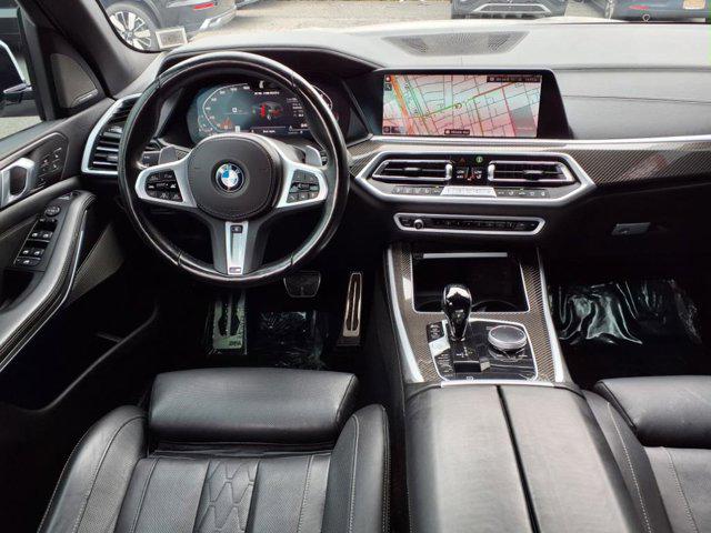 2022 BMW X5 M50i