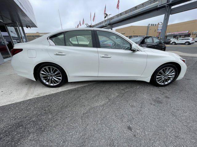 2022 INFINITI Q50 LUXE
