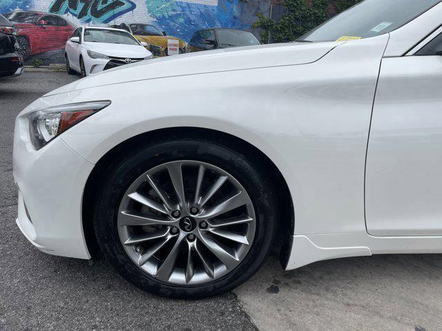 2022 INFINITI Q50 LUXE