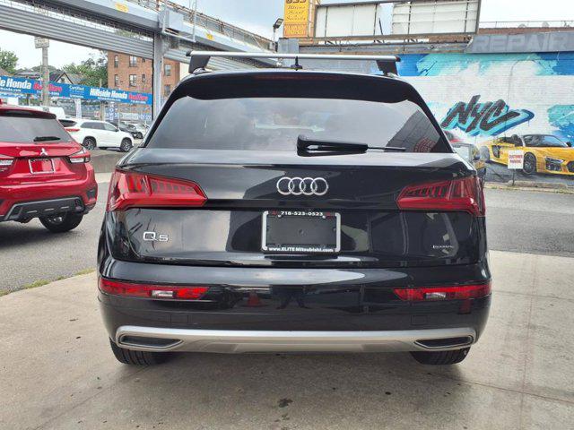 2020 Audi Q5 Titanium Premium 45 TFSI quattro S tronic
