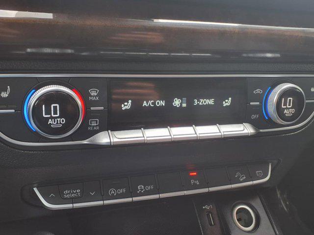 2020 Audi Q5 Titanium Premium 45 TFSI quattro S tronic