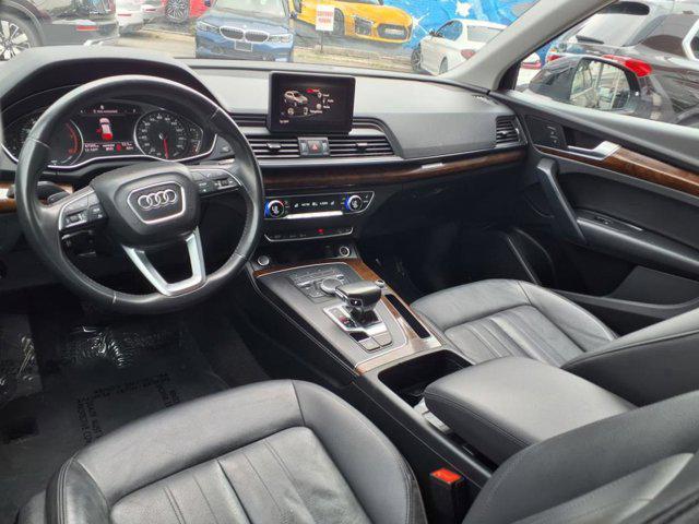 2020 Audi Q5 Titanium Premium 45 TFSI quattro S tronic