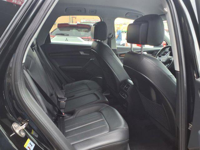 2020 Audi Q5 Titanium Premium 45 TFSI quattro S tronic