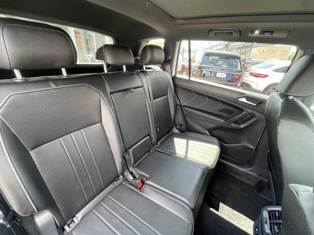 2024 Volkswagen Tiguan 2.0T SE R-Line Black
