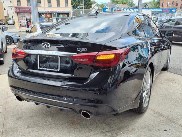 2023 INFINITI Q50 LUXE