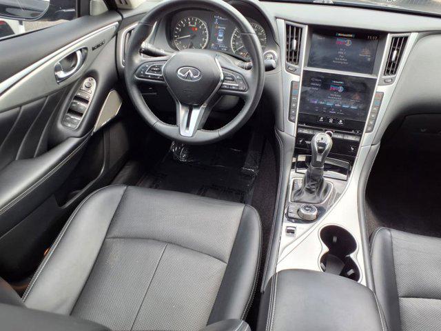 2023 INFINITI Q50 LUXE