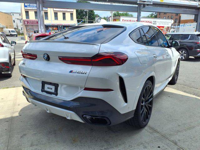 2020 BMW X6 M50i