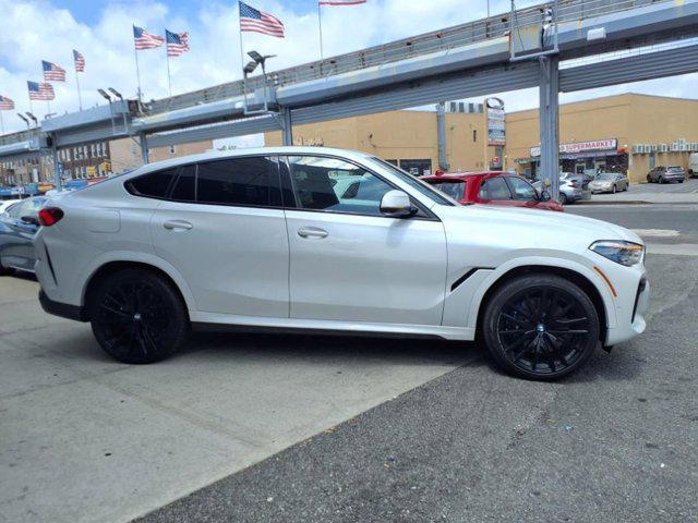 2020 BMW X6 M50i