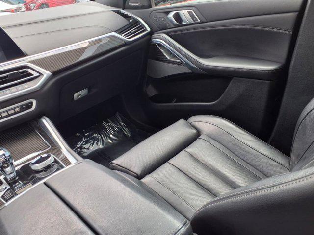 2020 BMW X6 M50i