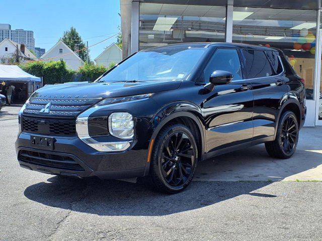 2023 Mitsubishi Outlander SE Black Edition 2WD