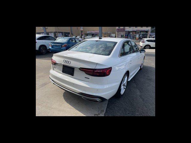 2023 Audi A4 Premium Plus 45 TFSI S line quattro S tronic
