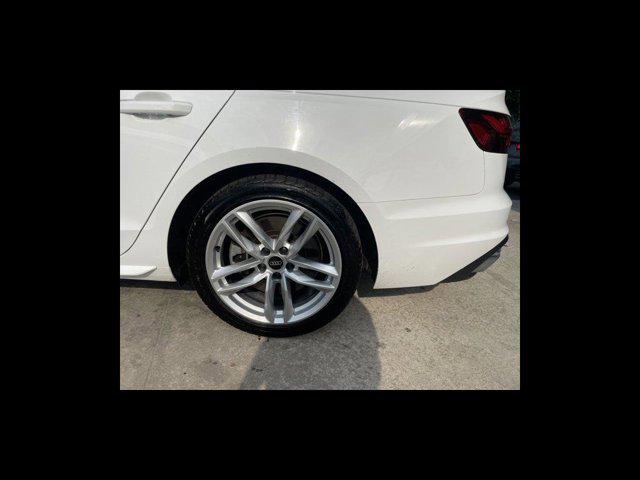 2023 Audi A4 Premium Plus 45 TFSI S line quattro S tronic