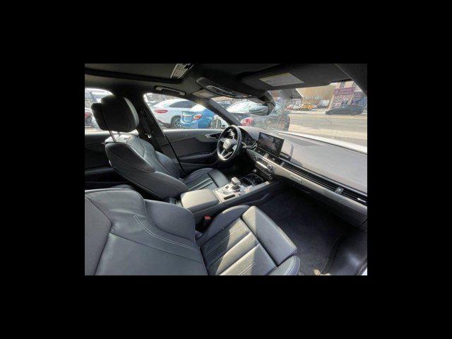 2023 Audi A4 Premium Plus 45 TFSI S line quattro S tronic