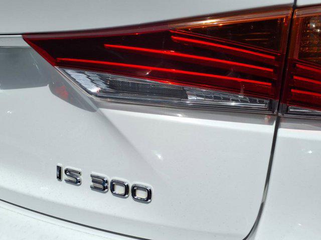2019 Lexus IS 300 IS 300 F SPORT