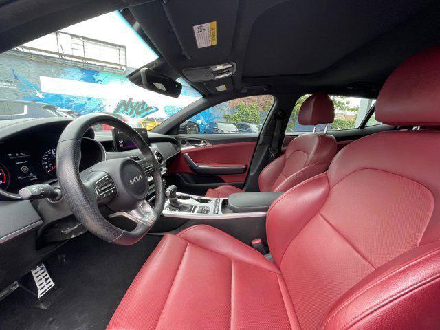 2022 Kia Stinger GT1