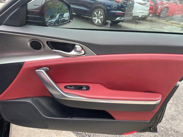 2022 Kia Stinger GT1