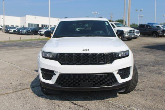 2022 Jeep Grand Cherokee Altitude 4x4