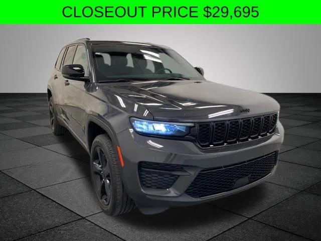 2023 Jeep Grand Cherokee Altitude X 4x4 2023 Jeep Grand Cherokee Altitude X 4x4